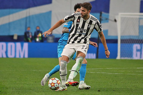 Tiền vệ Locatelli được cho sẽ là thủ quân của Juve trong tương lai gần với chuyên môn và thái độ thi đấu tốt