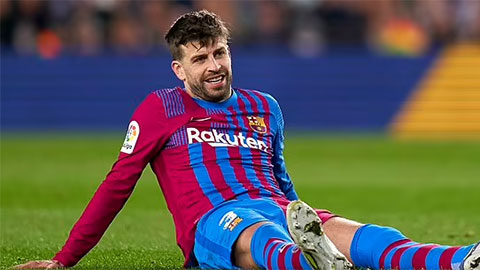 Xavi đuổi Pique khỏi Barca