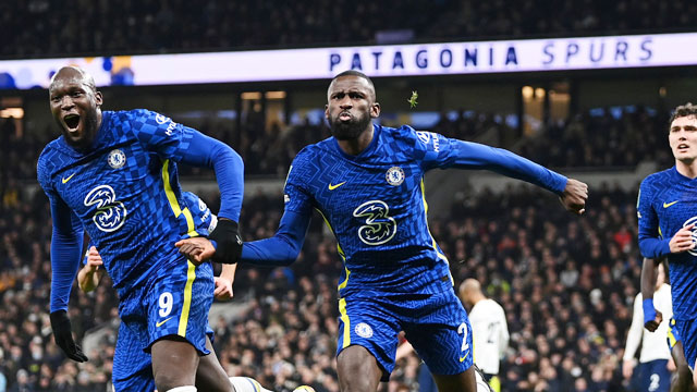 Ruediger (phải) cùng Lukaku là 2 trong số những cầu thủ khỏe nhất của Chelsea