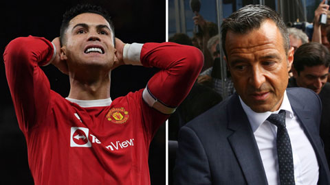 "Siêu cò" Jorge Mendes được cho là đã liên hệ với Roma và Sporting Lisbon để kéo Ronaldo khỏi M.U