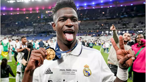 Real Madrid sắp 'trói' được Vinicius