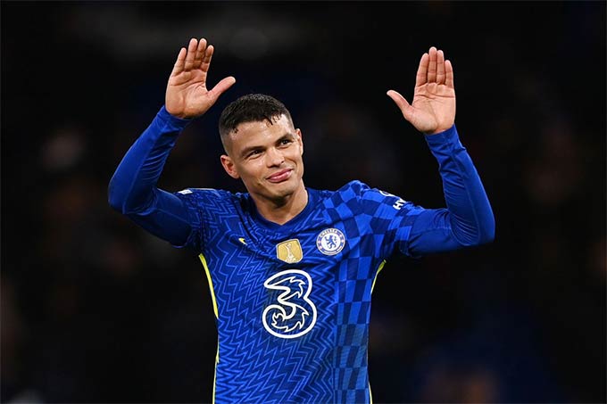 Thiago Silva chưa bị ảnh hưởng nhiều bởi gánh nặng tuổi tác