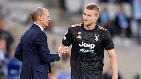 Matthijs de Ligt sẽ ở lại Juventus