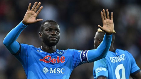 Koulibaly từ chối đãi ngộ khổng lồ của Napoli