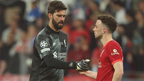 Jota và Alisson vắng mặt ở đại chiến với Man City