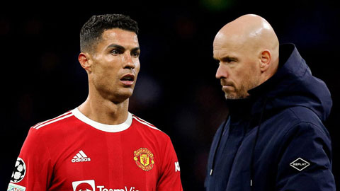 HLV Ten Hag đang xây dựng phương án chuyên môn không Ronaldo khi mùa giải đã kề cận