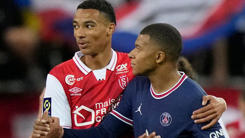 PSG mua Ekitike như từng mua… Mbappe