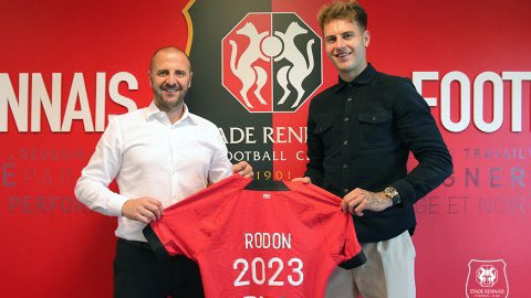 Tottenham đẩy Joe Rodon sang Rennes