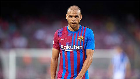 Braithwaite chỉ rời Barca nếu được trả đủ lương