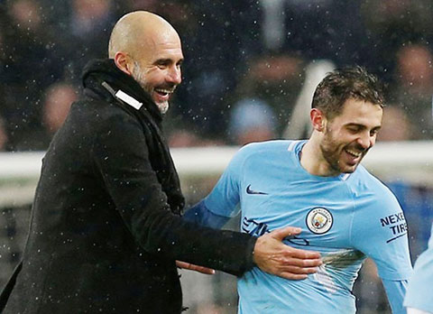 Guardiola khẳng định tương lai của Bernardo Silva là ở Man City