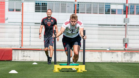 De Ligt gặp nhiều khó khăn với các buổi tập có cường độ cao ở Bayern