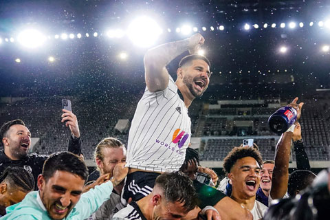 Tiền đạo Mitrovic và Fulham luôn là "vua" tại đấu trường Championship