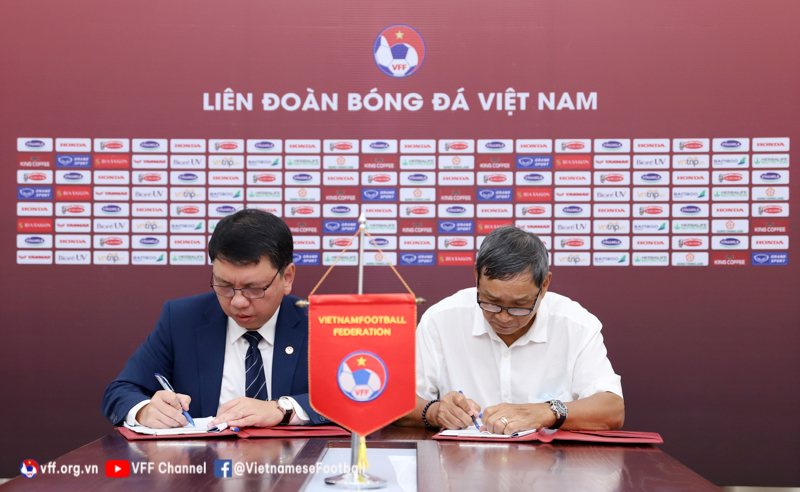 HLV Mai Đức Chung dẫn dắt ĐT nữ Việt Nam ở World Cup 2023 - Ảnh: VFF