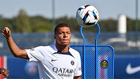 Mbappe tự ứng cử ở Top 3 Quả Bóng Vàng 2022