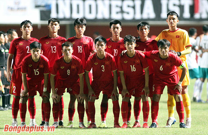 Trận chung kết giữa U16 Việt Nam và U16 Indonesia trong khuôn khổ VCK U16 Đông Nam Á 2022 đã diễn ra vào tối 12/8 tại Indonesia