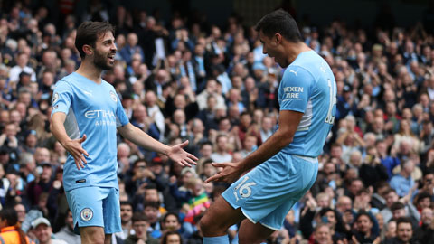 Các cầu thủ Man City sẽ lại được ăn mừng chiến thắng trên sân của West Ham