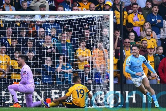 Grealish đã có trận đấu hay trước Wolves