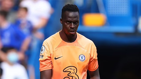 Mendy từ chối ký hợp đồng mới với Chelsea vì chế độ không thoả đáng