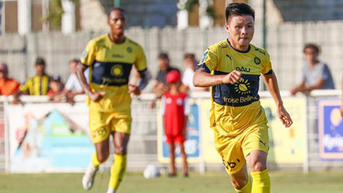 Khó khăn bủa vây Quang Hải ở Pau FC