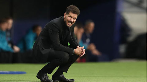 HLV Simeone sai lầm, Atletico ôm hận