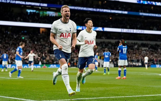 Tottenham đã biết cách xuyên thủng các đội chơi phòng ngự lùi sâu