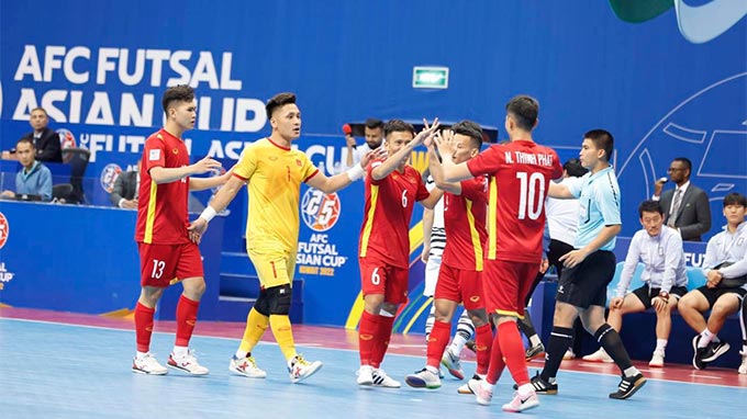 ĐT futsal Việt Nam đang chơi rất tự tin. Ảnh: Đức Nguyễn