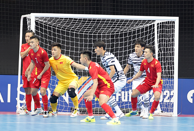 Thủ môn ĐT futsal Việt Nam - Hồ Văn Ý nuôi khát vọng được thử sức ở nước ngoài. Ảnh: Đức Nguyễn