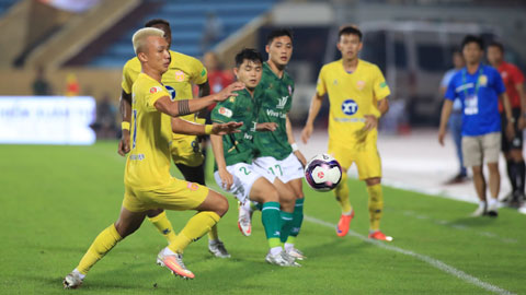 V.League: Kịch tính ở nhóm cuối