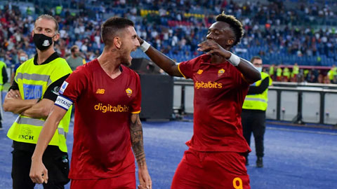 3 điểm đang chờ đợi AS Roma