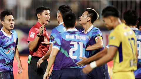 Dư âm vòng 22 V.League: Ngổn ngang thế sự