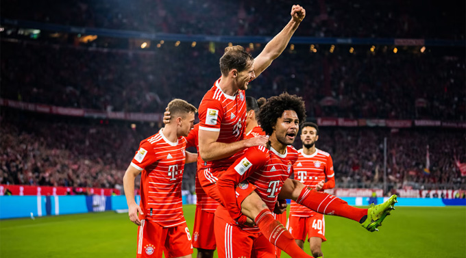 Bayern nghiền nát tân binh Bremen