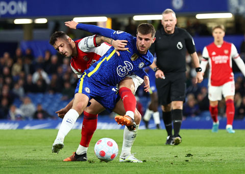 Trong năm 2022 này, Arsenal (sau) đã thắng Chelsea cả 2 trận với tỷ số cách biệt