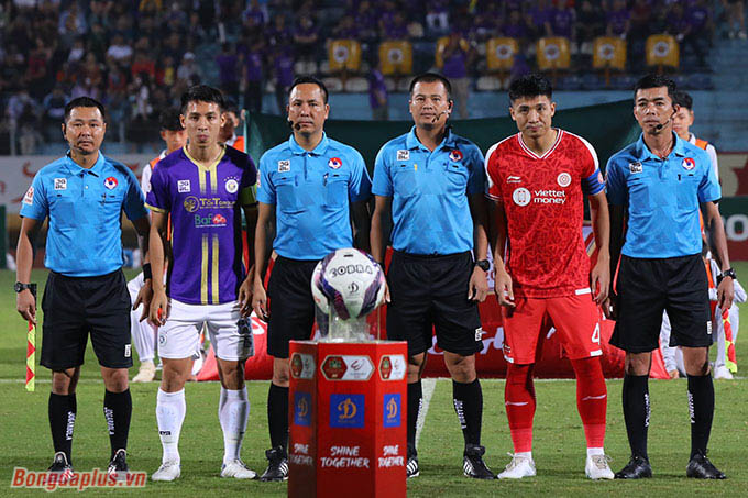 Trận đấu giữa Hà Nội FC và Viettel thuộc vòng 24 V.League 2022 tập hợp nhiều tuyển thủ quốc gia