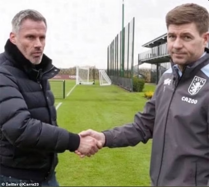 Bức ảnh gốc chụp Gerrard và Carragher