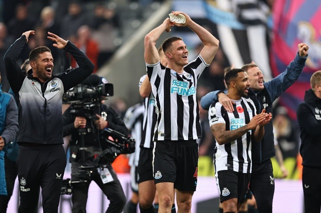 Newcastle liên tục gây khó khăn cho các ông lớn khi phải đối đầu với họ tại Ngoại hạng Anh