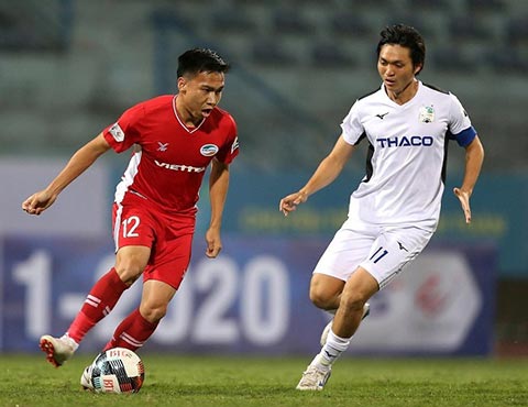 Khắc Ngọc được xem là tiền vệ tổ chức hàng đầu tại V.League