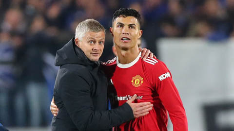 Ronaldo tiếc nuối MU sa thải Solskjaer quá sớm