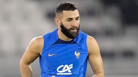 Benzema tuyên bố chia tay ĐT Pháp