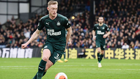 Sean Longstaff, người hùng thầm lặng của Newcastle