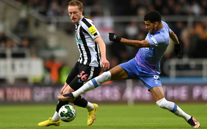 Longstaff đang chơi quá hay tại Newcastle