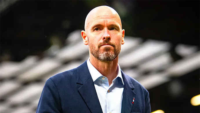 Ten Hag: 'MU đang săn tiền đạo mới'