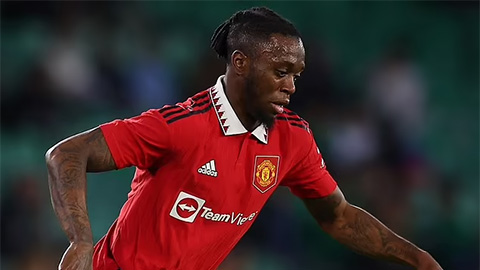 Wolves tính 'giải cứu' Wan-Bissaka khỏi MU