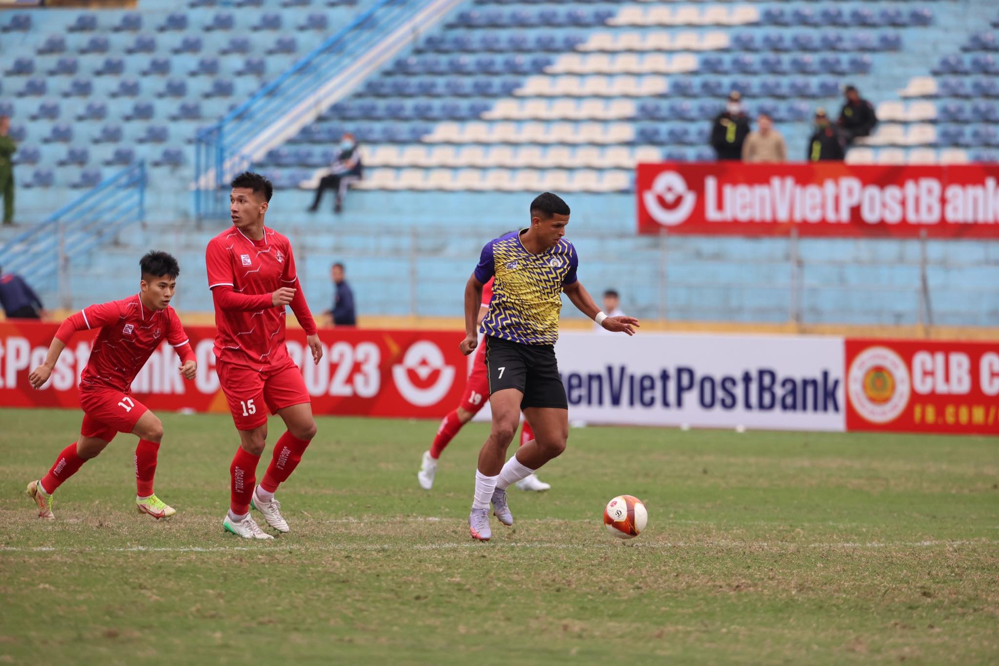 Lucao ghi bàn mang về chiến thắng cho Hà Nội FC - Ảnh: Đức Cường