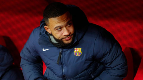 Barca và Depay vẫn phải 'chịu đựng' nhau