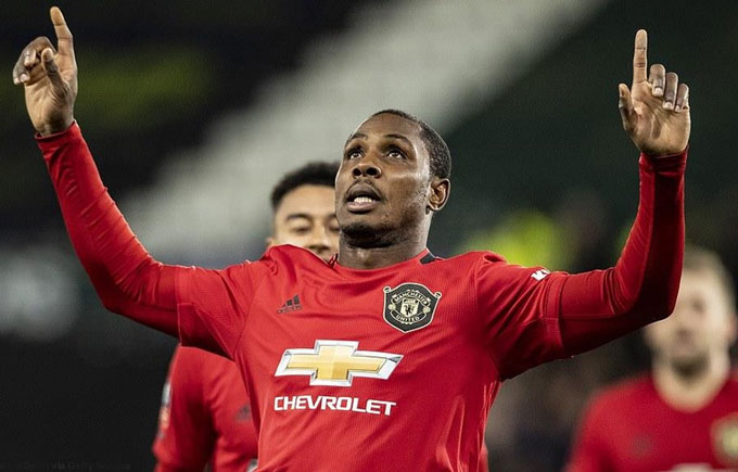 Ighalo được thỏa mong ước khoác áo Quỷ đỏ