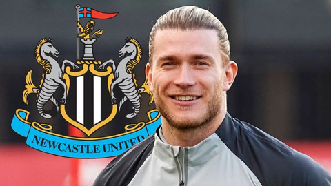 Newcastle bất ngờ gia hạn hợp đồng với 'Thánh ngáo' Loris Karius