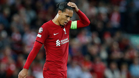 Liverpool, đã đến lúc tập sống không Van Dijk