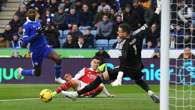 Thầy trò Mikel Arteta đánh bại Leicester bằng bàn thắng duy nhất của Martinelli  (áo sáng) ở đầu hiệp 2