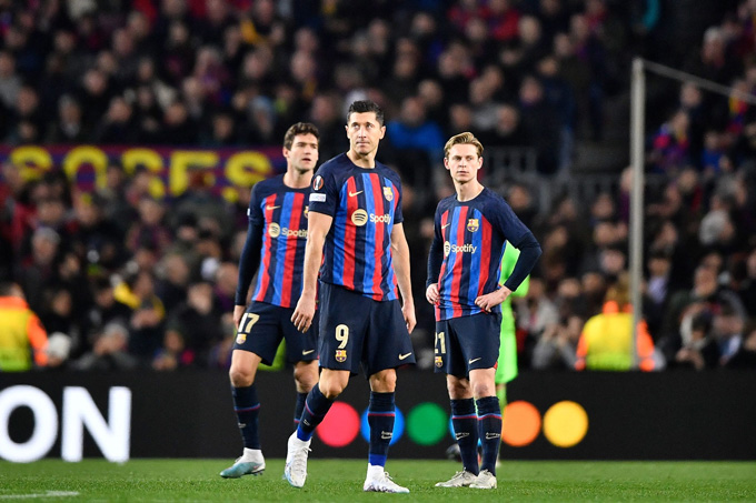 Barca hẳn không vui khi MU đang có phong độ cao