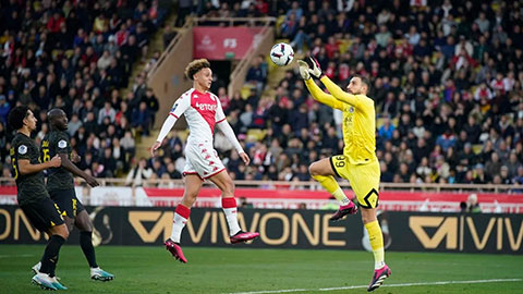 PSG: Điểm sáng Donnarumma